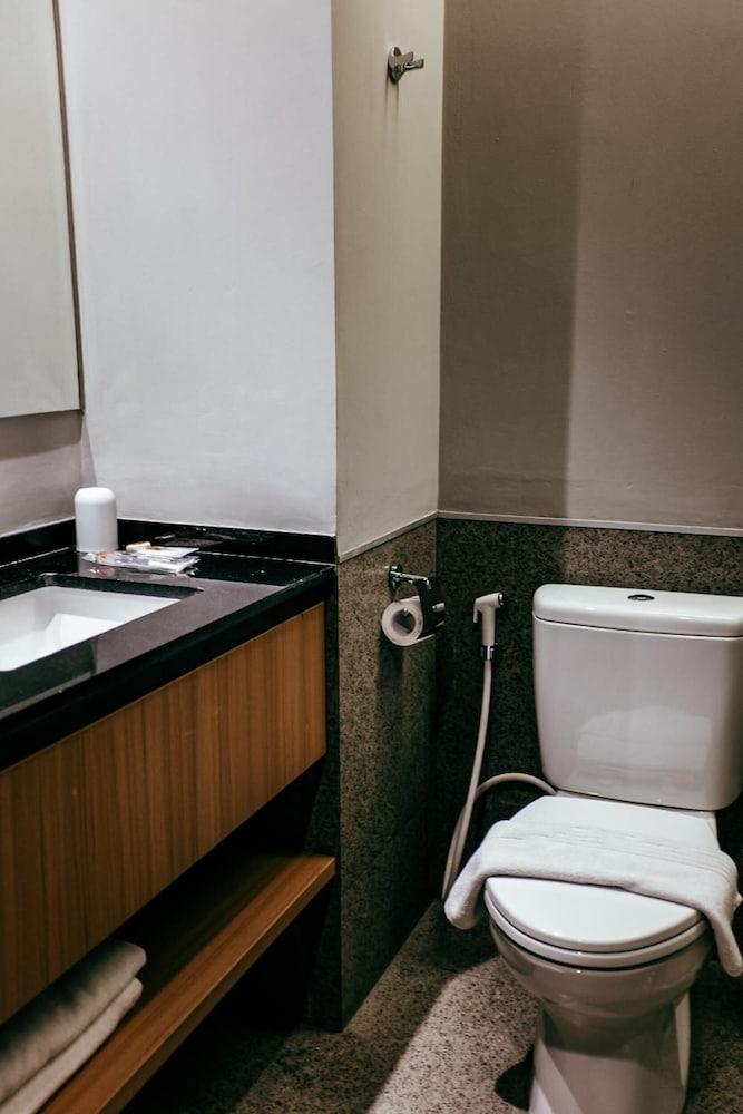 Kytos Hotel Bandung Ngoại thất bức ảnh